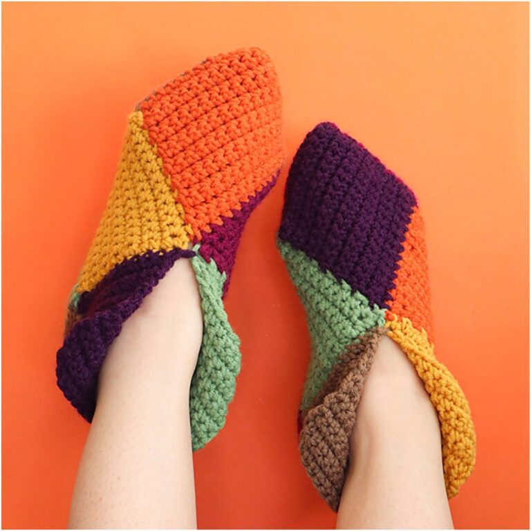 25+ Free Crochet Slipper Patterns To Try This Winter