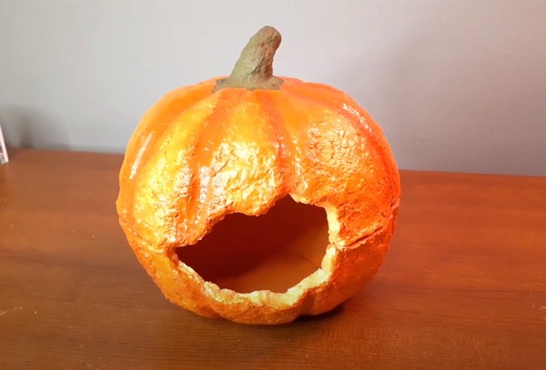 DIY Paper Clay Pumpkin Hideout