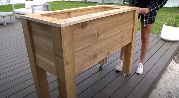 DIY Rolling Planter Box