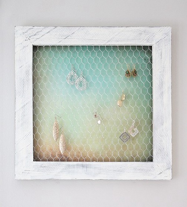 Wire Earring Holder DIY