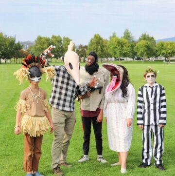 DIY Beetlejuice Costume Ideas 2