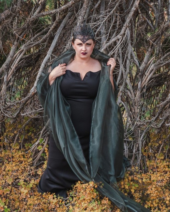 DIY Evil Queen Costume Plus Size Halloween
