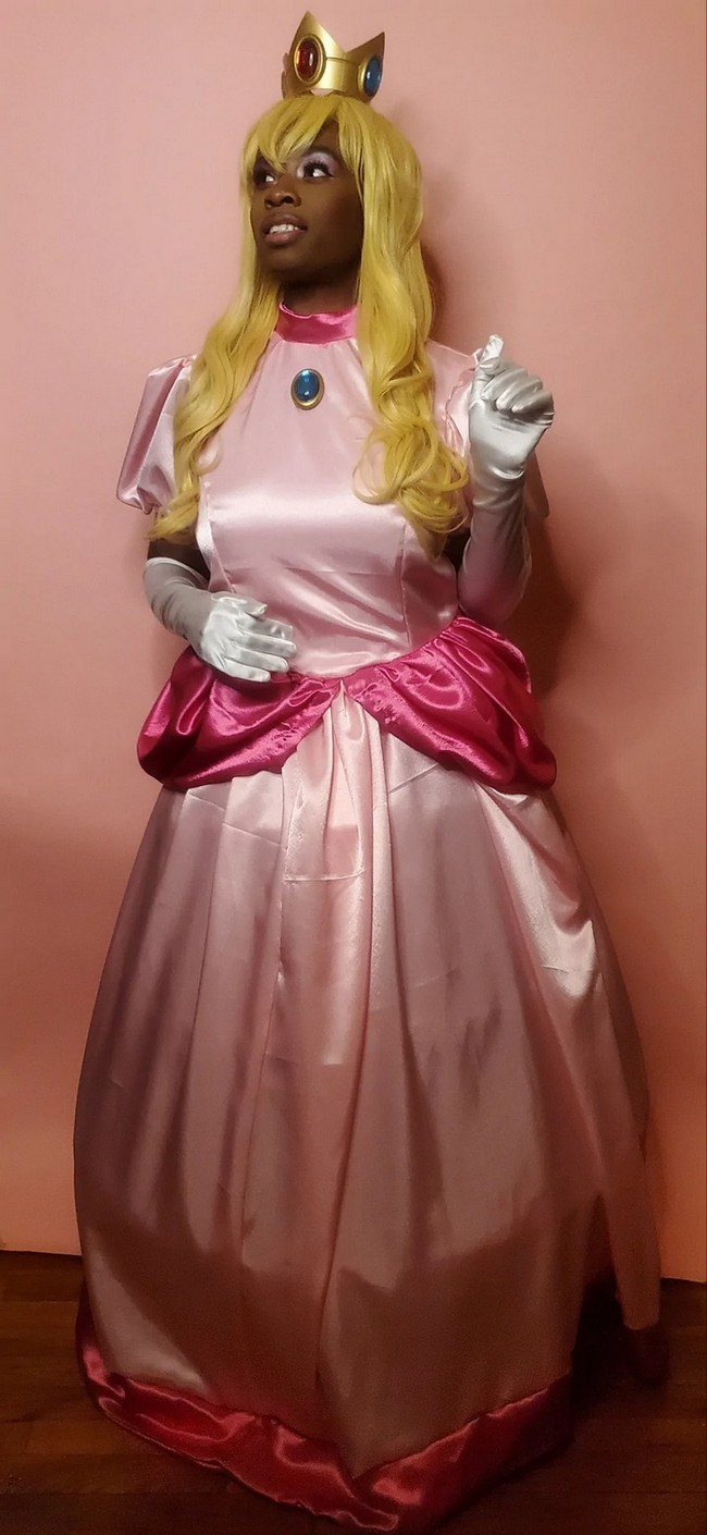 DIY Princess Peach Dress Cosplay Sewing