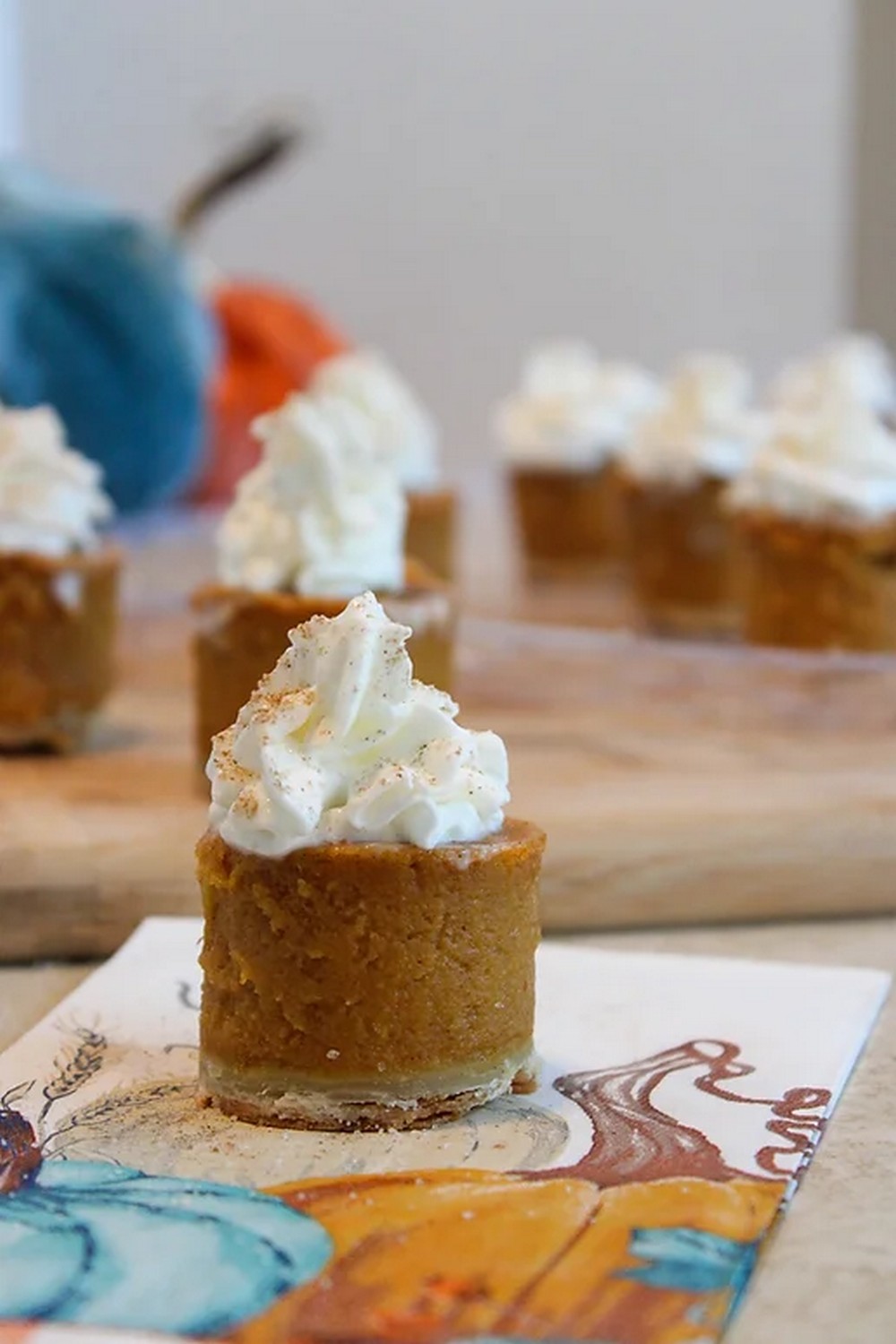 Easy Mini Pumpkin Pies